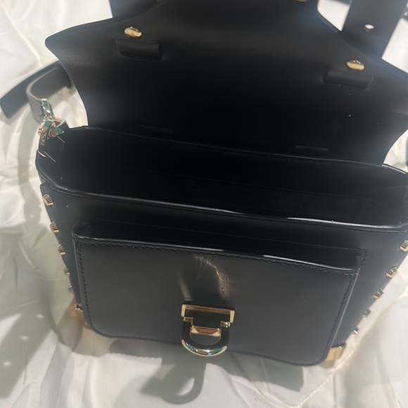 Michael Kors purse - Picture 4 of 12